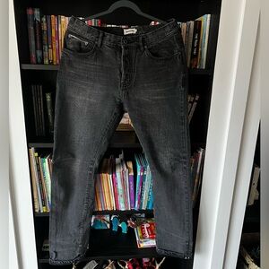 Taylor Stitch organic cotton slim jeans 32x34 gravel color
Button fly selvedge